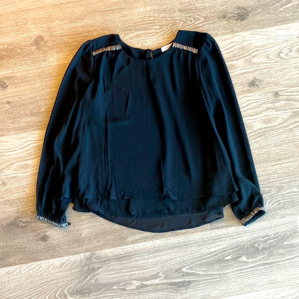 XS flowy blouse with silver beading details
